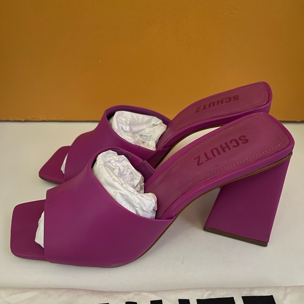 Shutz Sandals